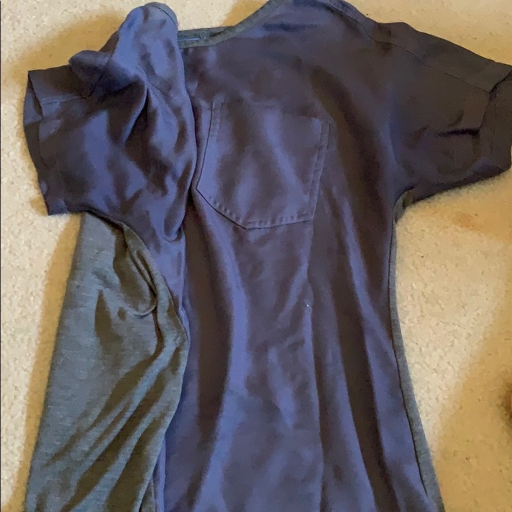 Vera wang t shirt